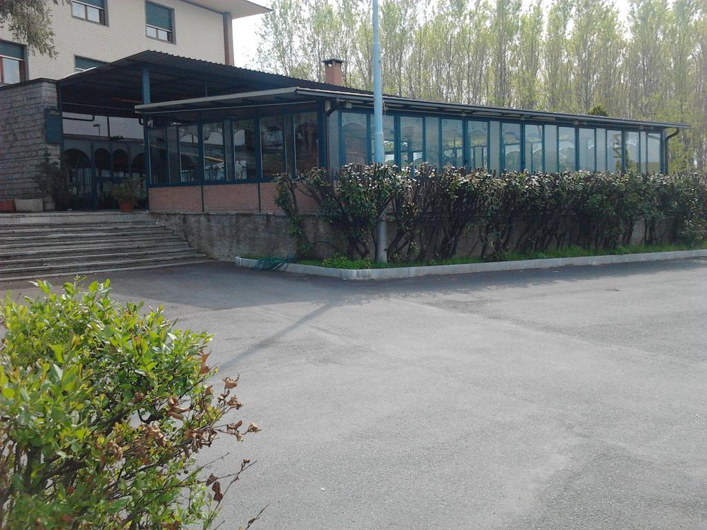 Albergo Ristorante Garden Риволи Экстерьер фото