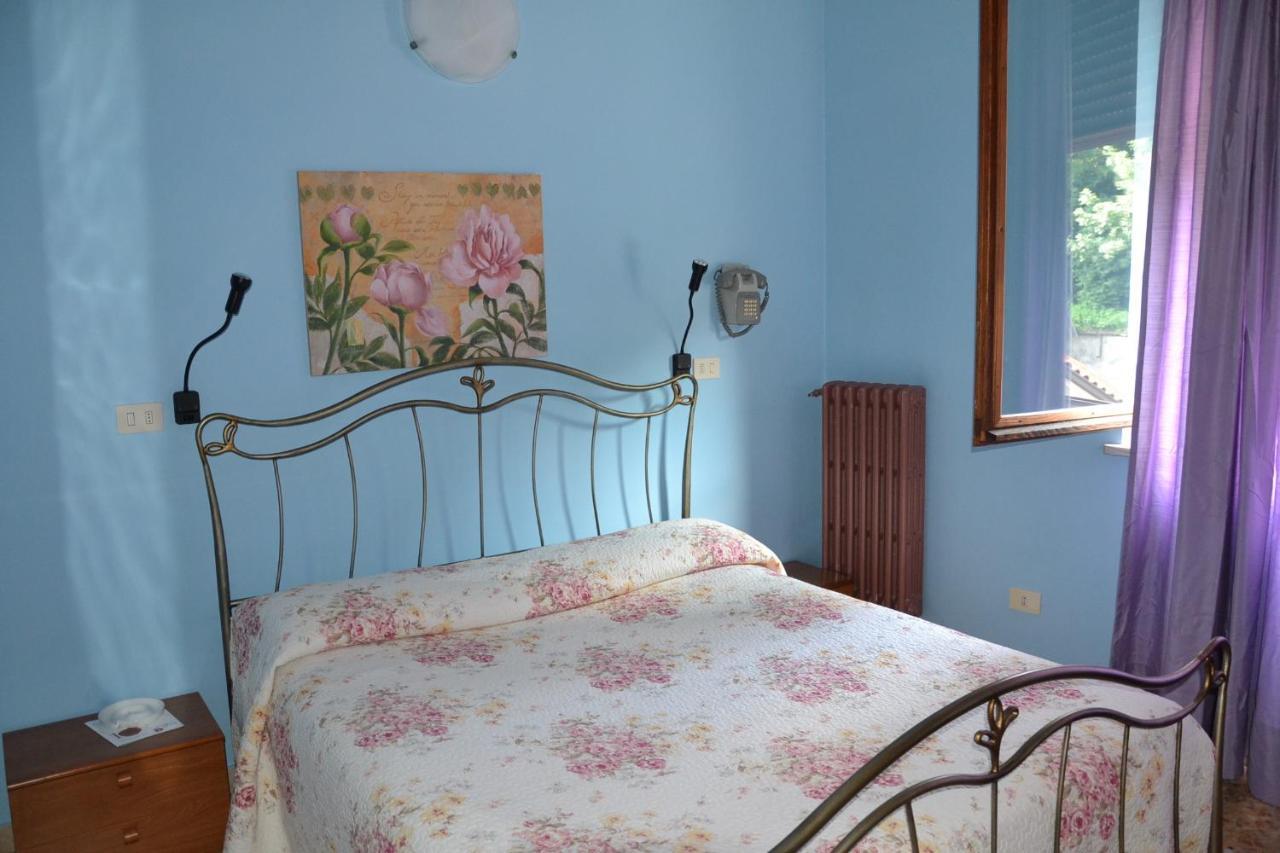 Albergo Ristorante Garden Риволи Номер фото